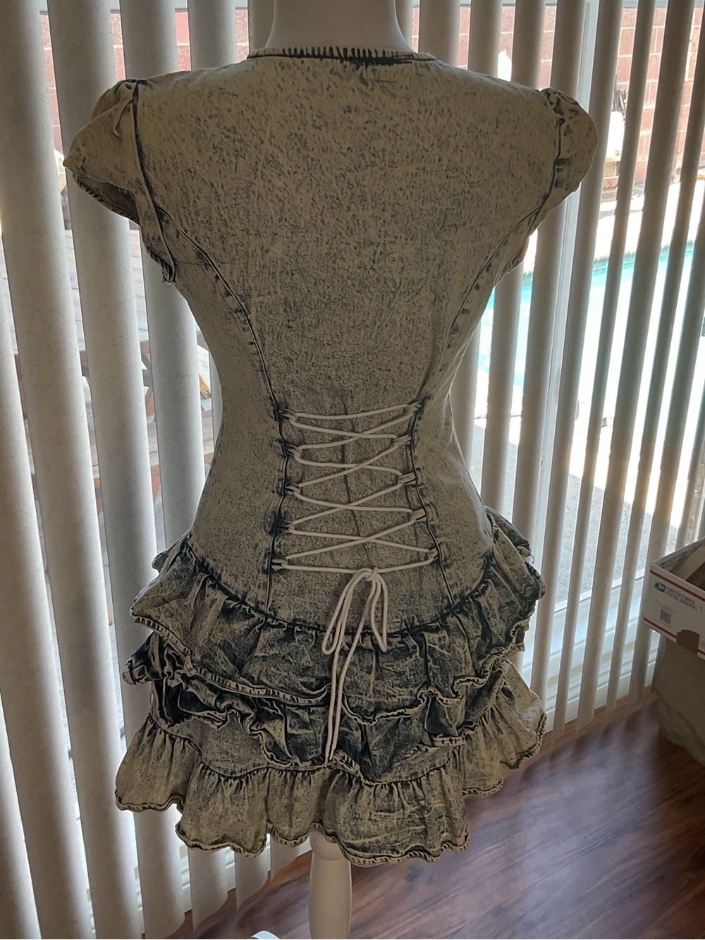 Vintage 80s Notorious Acid Wash Denim Dress 7/8 Ruffle Puff Sleeve Mini - Picture 7 of 8